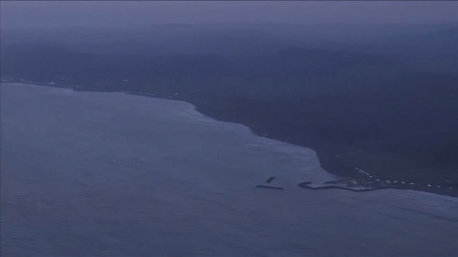 Nhật Bản ban bố cảnh báo sóng thần sau động đất mạnh 7,4 độ richter  - Ảnh 2.