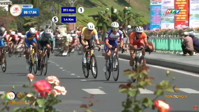 Chặng 17 Cúp Truyền hình 2026: Anton Popov tiếp tục chiến thắng chặng - Ảnh 13.