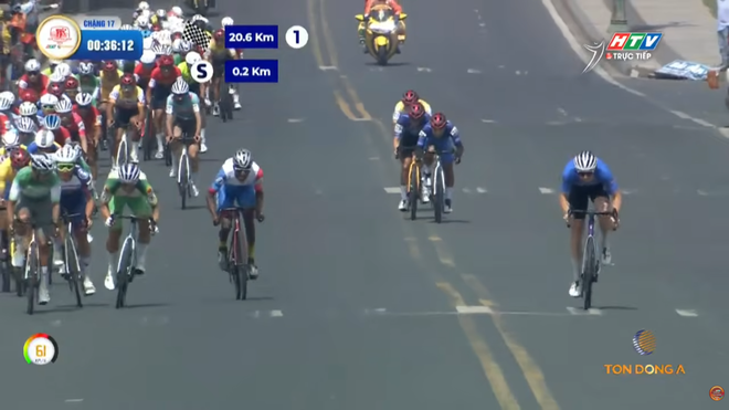 Chặng 17 Cúp Truyền hình 2026: Anton Popov tiếp tục chiến thắng chặng - Ảnh 2.