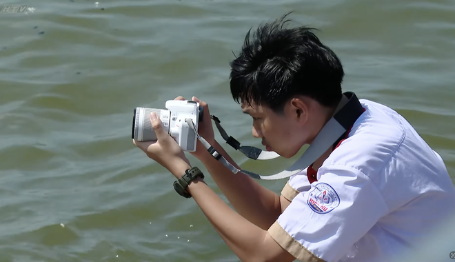 A, Bạn Đây Rồi!: Khi cảm xúc học trò gói gọn trong từng khung hình - Ảnh 6.