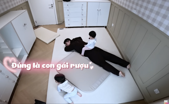 "Mẹ vắng nhà, ba là siêu nhân": MC Mạnh Cường "tiền đình" vì thử thách oái oăm của vợ - Ảnh 9.