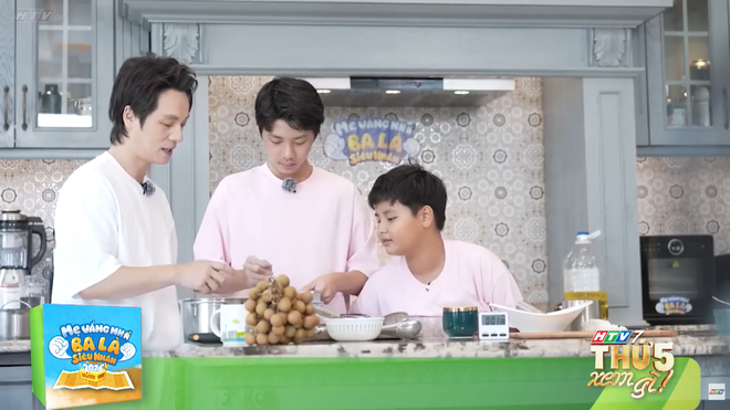 Mẹ vắng nhà, Ba là siêu nhân - 21g thứ Năm (23/4) trên HTV7 - Ảnh 1.