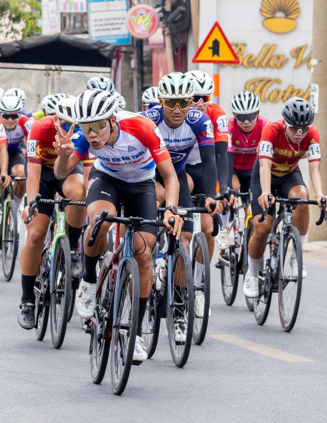 Chặng 18 Cúp Truyền hình 2026: Cung đường ven biển - Ảnh 12.