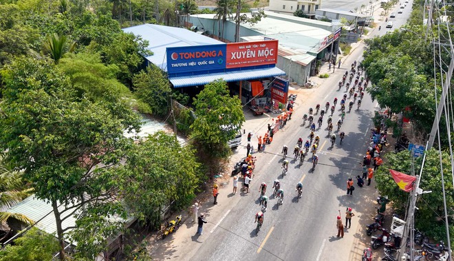 Chặng 18 Cúp Truyền hình 2026: Cung đường ven biển - Ảnh 25.