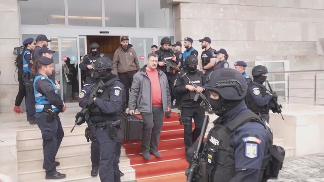 Rumania thu hồi nhiều bảo vật bị trộm đánh cắp - Ảnh 2.