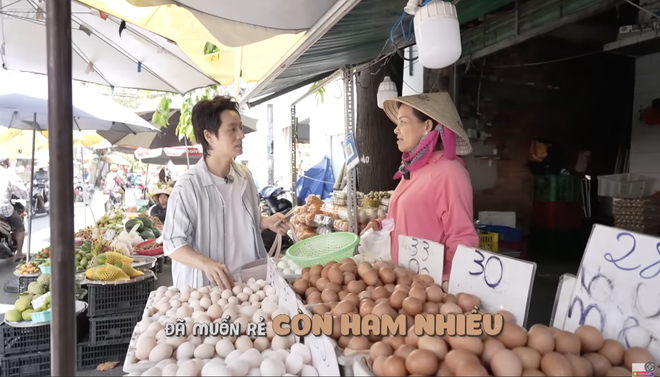 Mẹ vắng nhà, Ba là siêu nhân: Ba Đăng Khôi và "bản gia quy" đầy nhân văn dành Đăng Anh - Ảnh 7.