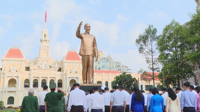 Ngắm nhìn một dải non sông và ký ức rực rỡ của TP. Hồ Chí Minh với hơn 300 tác phẩm triển lãm ảnh - Ảnh 12.