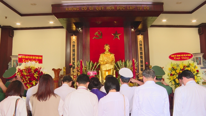 Ngắm nhìn một dải non sông và ký ức rực rỡ của TP. Hồ Chí Minh với hơn 300 tác phẩm triển lãm ảnh - Ảnh 10.