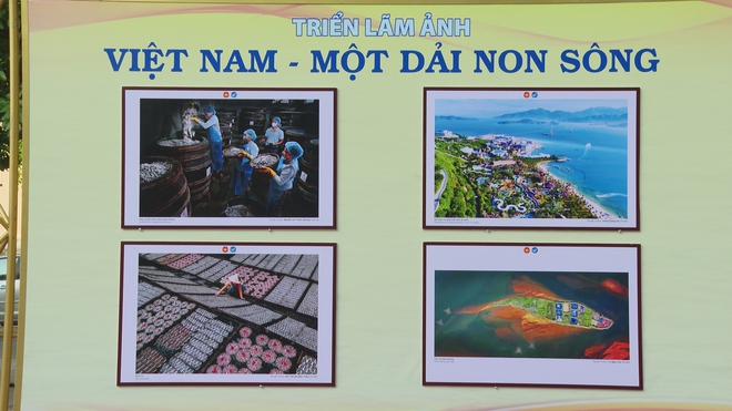 Ngắm nhìn một dải non sông và ký ức rực rỡ của TP. Hồ Chí Minh với hơn 300 tác phẩm triển lãm ảnh - Ảnh 3.