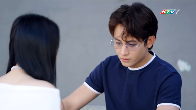 Trò đùa huyết thống: Trái tim rung động và chiếc bẫy được giăng sẵn - Ảnh 10.