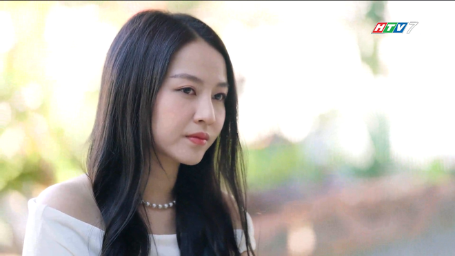 Trò đùa huyết thống: Trái tim rung động và chiếc bẫy được giăng sẵn - Ảnh 9.