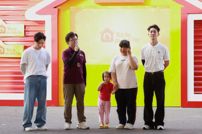 Song Luân, Anh Tú bán bánh gây quỹ giúp trẻ em "Mái ấm gia đình Việt" - Ảnh 10.
