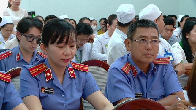 Đẩy mạnh tuyên truyền Nghị quyết 205: Bảo vệ nhóm yếu thế và lợi ích cộng đồng - Ảnh 3.