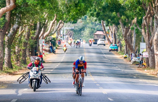 Ảnh đẹp chặng 20: Hành trình từ biển về phố - Ảnh 21.