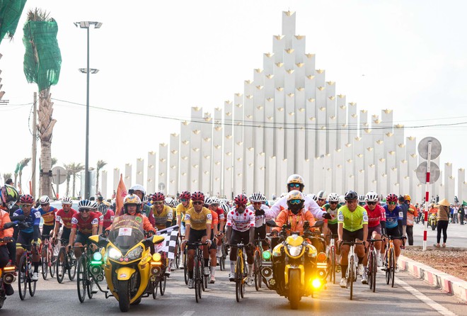 Ảnh đẹp chặng 20: Hành trình từ biển về phố - Ảnh 6.