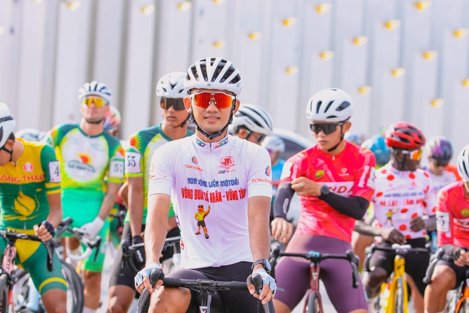 Ảnh đẹp chặng 20: Hành trình từ biển về phố - Ảnh 1.