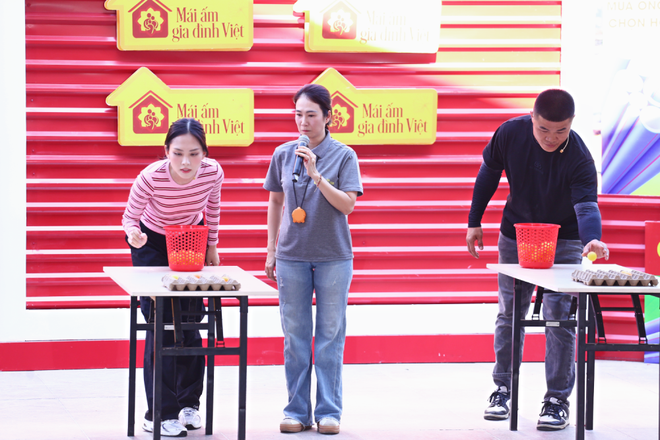 Gần 340 triệu đồng trao cho các em trong "Mái ấm gia đình Việt" tập 8 - Ảnh 7.