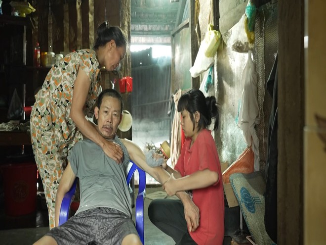 Mái ấm gia đình Việt: Ngọc Diễm theo mẹ làm thuê nuôi cha bệnh nặng- Ảnh 3.