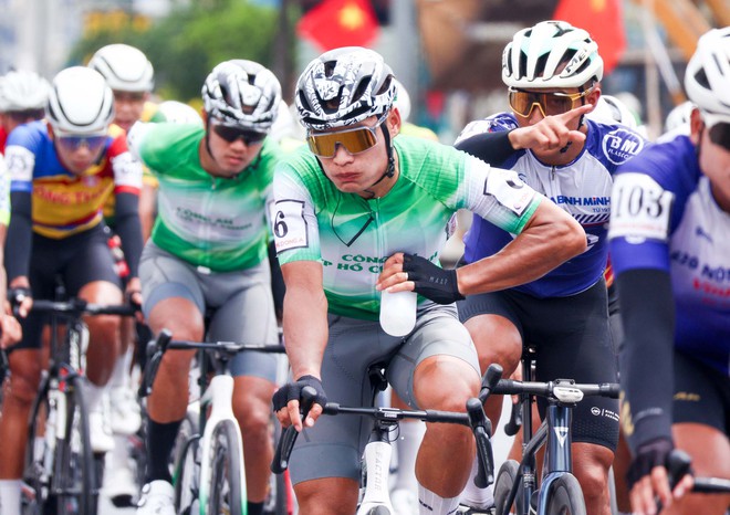 Chặng 21: Nội binh "xé gió" soán ngôi tại bến Ninh Kiều- Ảnh 9.