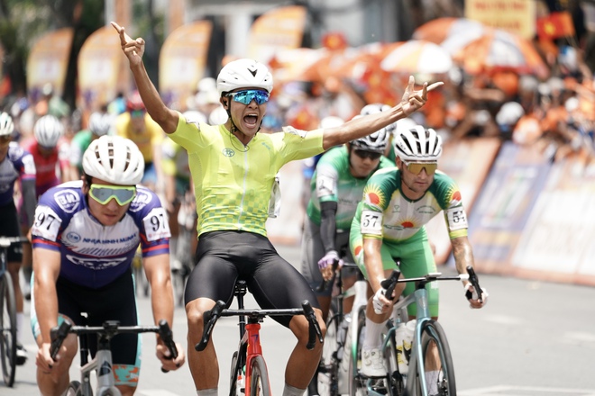 Chặng 21: Nội binh "xé gió" soán ngôi tại bến Ninh Kiều- Ảnh 16.