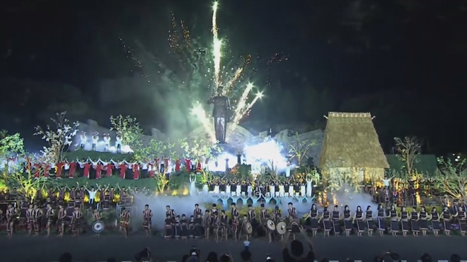 Chương trình nghệ thuật “Đại ngàn reo” tái hiện chân thật đời sống của đồng bào Tây Nguyên - Ảnh 1.