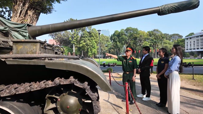 Chuyến bay mang giai điệu tự hào: Kết nối ký ức lịch sử giữa bầu trời hòa bình - Ảnh 14.