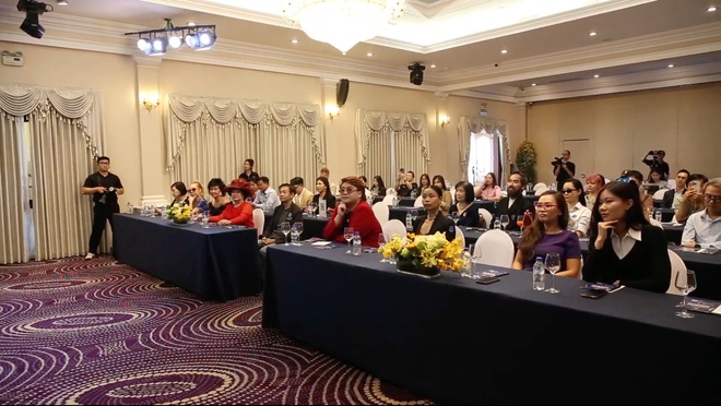 Trải nghiệm phát triển bản thân "Ignite the greater you" đến Việt Nam - Ảnh 2.