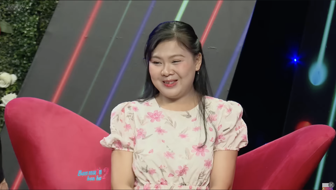 Màn hẹn hò "độc lạ": Cô gái nghiện cạo gió khiến bà mối Ngọc Lan phải ra tay thị phạm- Ảnh 2. Màn hẹn hò "độc lạ": Cô gái nghiện cạo gió khiến bà mối Ngọc Lan phải ra tay thị phạm- Ảnh 2.