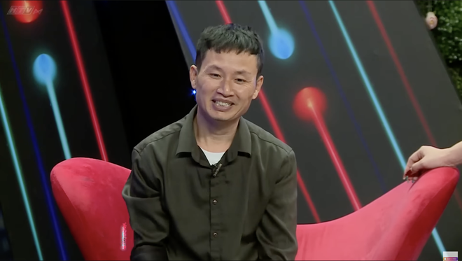 Màn hẹn hò "độc lạ": Cô gái nghiện cạo gió khiến bà mối Ngọc Lan phải ra tay thị phạm- Ảnh 1. Màn hẹn hò "độc lạ": Cô gái nghiện cạo gió khiến bà mối Ngọc Lan phải ra tay thị phạm- Ảnh 1.