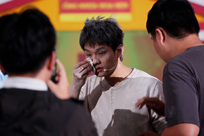 "Mái ấm gia đình Việt" tập 5 trao gần 600 triệu đồng cho các em nhỏ mồ côi- Ảnh 11.