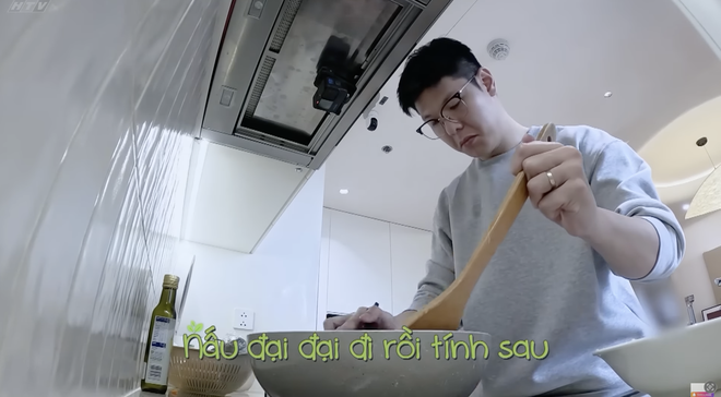 Mẹ vắng nhà, Ba là siêu nhân: MC Mạnh Cường và tuyệt chiêu dỗ con qua trò chơi "Giải cứu động vật" - Ảnh 4.