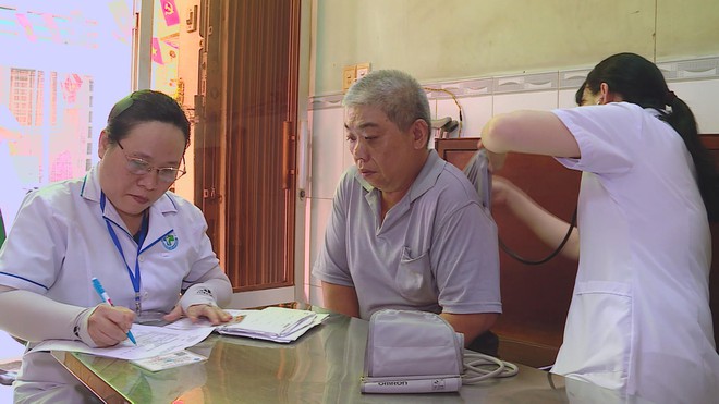 Nỗ lực đưa y tế đến gần hơn với người yếu thế - Ảnh 4.