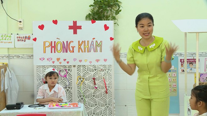 Không để bệnh tay chân miệng vào trường học - Từ tổ chức bữa ăn đến sinh hoạt hàng ngày - Ảnh 1.