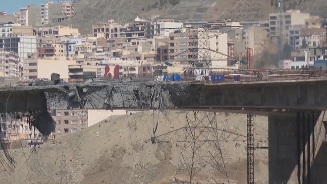 Tổng thống Iran đáp trả lời đe dọa "đưa Iran trở về thời đồ đá" - Ảnh 4.