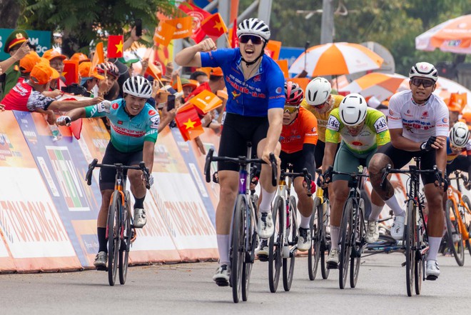 Khoảnh khắc đẹp chặng 4: Đường về xứ Thanh - Ảnh 12.