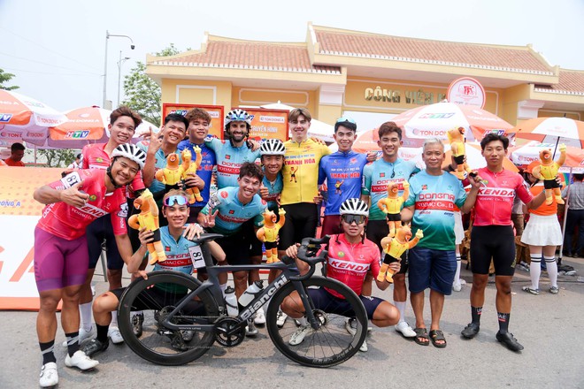 Khoảnh khắc đẹp chặng 4: Đường về xứ Thanh - Ảnh 11.