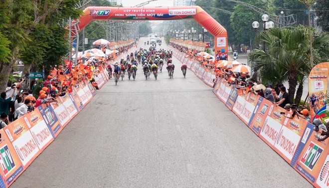 Khoảnh khắc đẹp chặng 4: Đường về xứ Thanh - Ảnh 13.