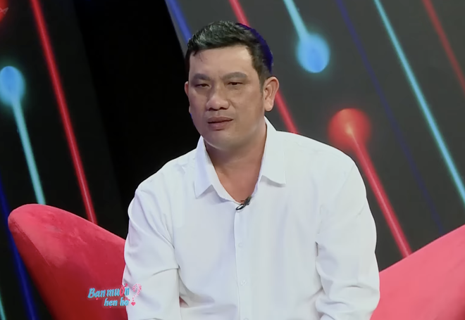 Bạn muốn hẹn hò: Cô giáo xinh đẹp tìm "cha mới" cho con trai và cái kết ngọt ngào - Ảnh 2.