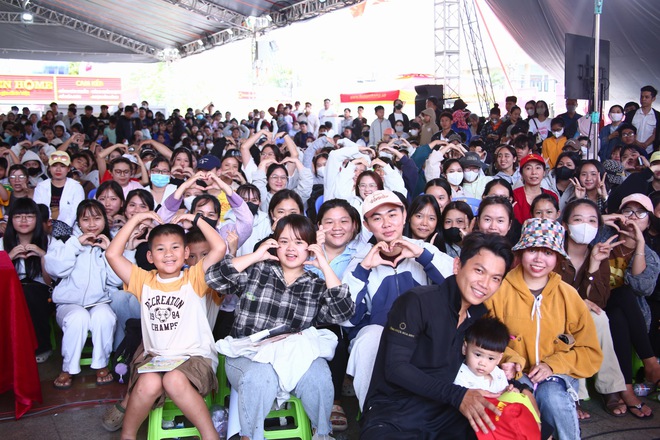 Mái ấm gia đình Việt - 20g thứ Sáu trên HTV7 - Ảnh 5.