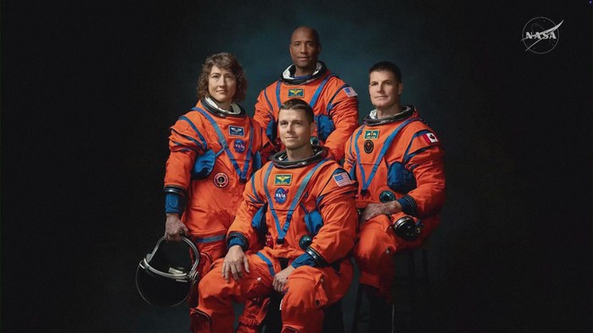 Sứ mệnh Artemis II: Cuộc gọi vô tuyến đầu tiên trong không gian - Ảnh 2.