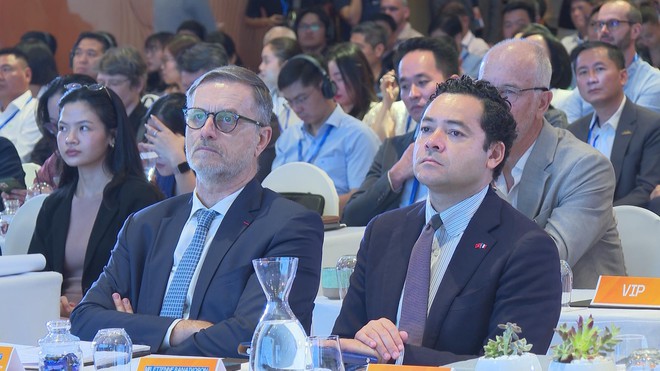 Lãnh đạo TP. Hồ Chí Minh dự và phát biểu khai mạc hội nghị “Build to Last” 2026 - Ảnh 4.