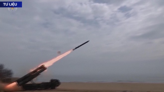 Hàn Quốc: Triều Tiên tiếp tục phóng vật thể bay chưa xác định- Ảnh 2.