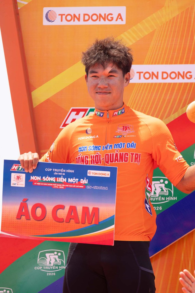 Khoảnh khắc đẹp chặng 7: Vượt nắng vượt gió | Cúp Truyền hình 2026 - Ảnh 11.