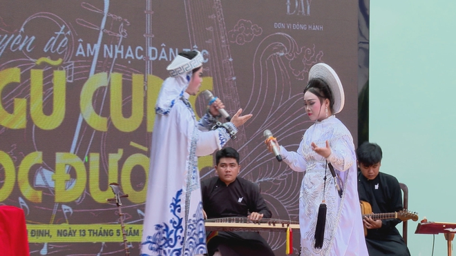 Lan tỏa giá trị nghệ thuật dân tộc qua các tiết học trải nghiệm  - Ảnh 1.