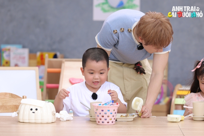 Lộ diện sáu em bé đáng yêu trong "Anh trai và cái đuôi nhỏ" - Ảnh 3.
