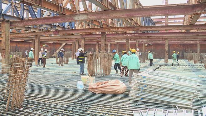 TP. Hồ Chí Minh: Tăng tốc thi công dự án trọng điểm xuyên kỳ nghỉ lễ - Ảnh 3.