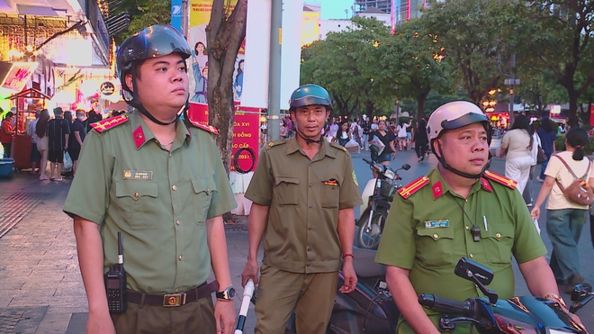 Bình yên trên từng góc phố: Nỗ lực đẩy lùi tội phạm cướp giật - Ảnh 1.