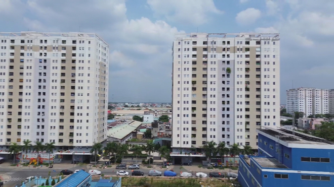 60 Giây ngày /5/2026 | HÀNG TRĂM CƯ DÂN CHUNG CƯ MỎI MÒN CHỜ SỔ HỒNG HƠN MỘT THẬP KỶ - Ảnh 2.