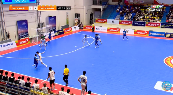 Thái Sơn Bắc và Thái Sơn Nam hòa nghẹt thở ở vòng 3 Futsal Vô địch quốc gia - Ảnh 2.