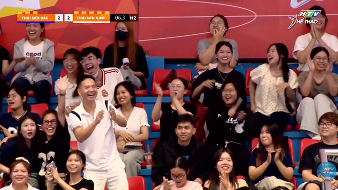 Thái Sơn Bắc và Thái Sơn Nam hòa nghẹt thở ở vòng 3 Futsal Vô địch quốc gia - Ảnh 1.